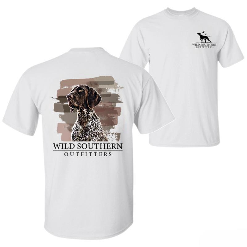 Wild Southern Outfitters T-Shirt – Realistic Hunting Dog Graphic with Neutral Brushstroke Background, Perfect for Southern Style and Outdoor Enthusiasts, Unisex T-Shirt, Dog Lover Gift, Everyday Wear